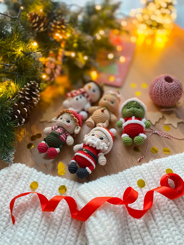 Crochet christmas tree decorations toys set 5 in 1 pattern