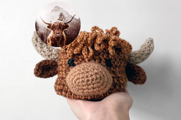 Crochet Highland Cow Head Coaster Set
