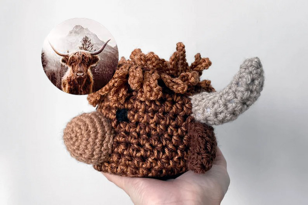 Crochet Highland Cow Head Coaster Set