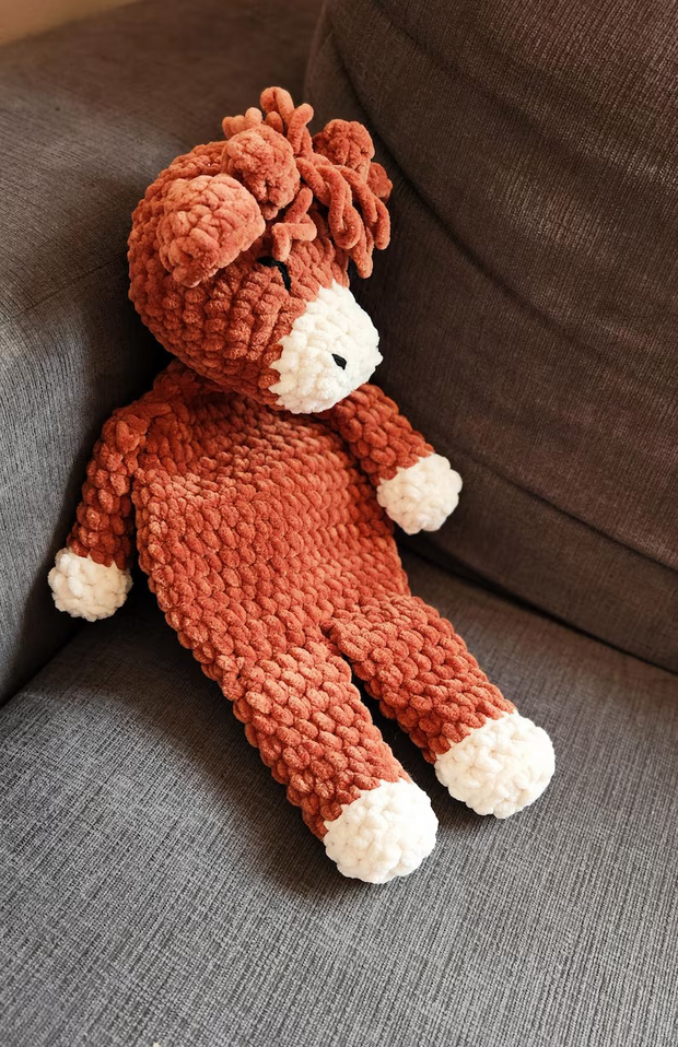 Highland Cow Snuggler Crochet Pattern