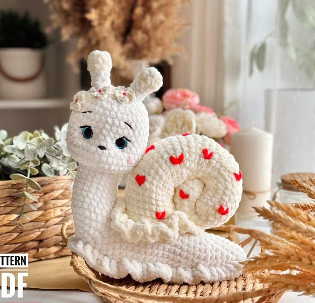 Crochet pattern Snail