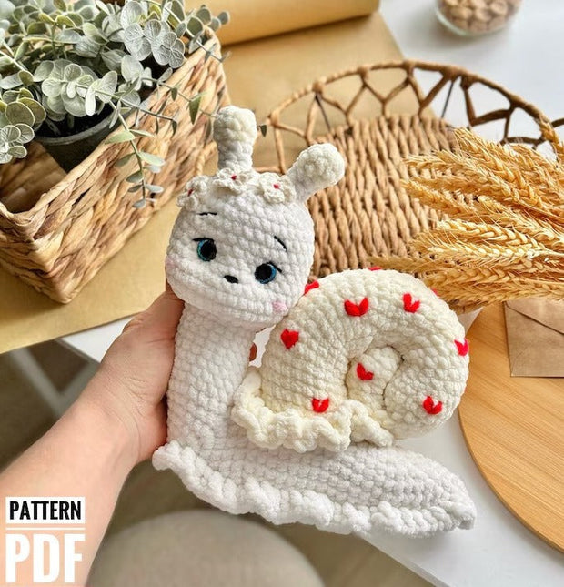 Crochet pattern Snail