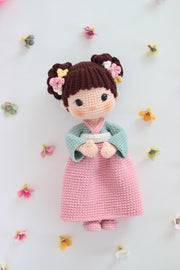 crochet pattern Yumi doll