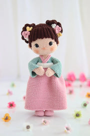 crochet pattern Yumi doll