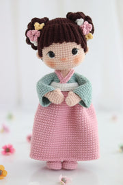 crochet pattern Yumi doll