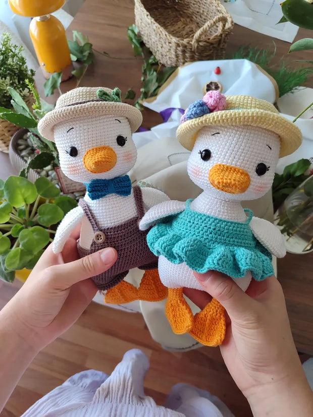 DUCK CROCHET PATTERN, Stuffed Animal