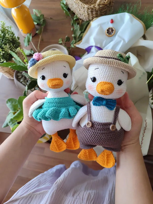 DUCK CROCHET PATTERN, Stuffed Animal
