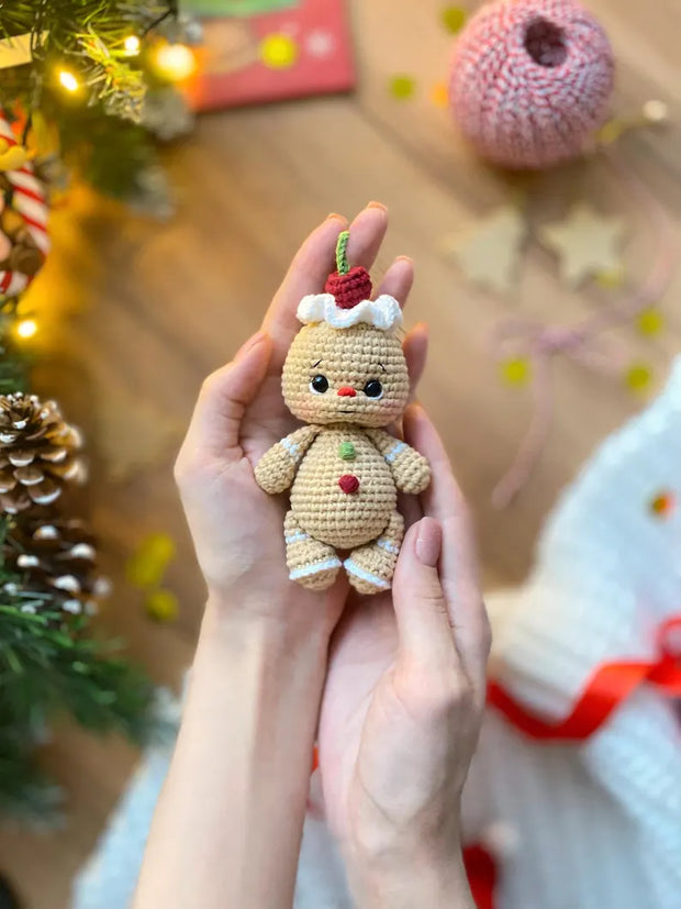 Crochet christmas tree decorations toys set 5 in 1 pattern