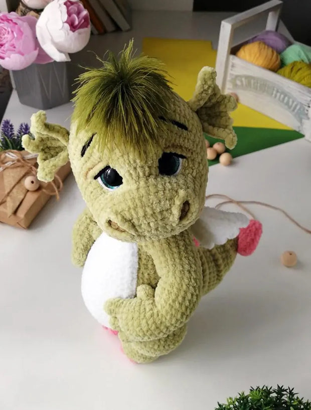 Linus the dragon crochet pattern