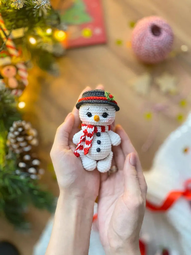 Crochet christmas tree decorations toys set 5 in 1 pattern