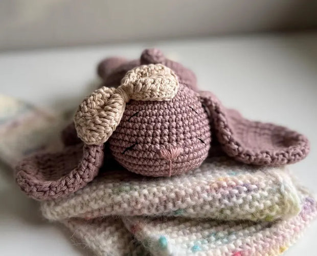 Crochet Amigurumi Pattern Snuggle Bunny Daisy